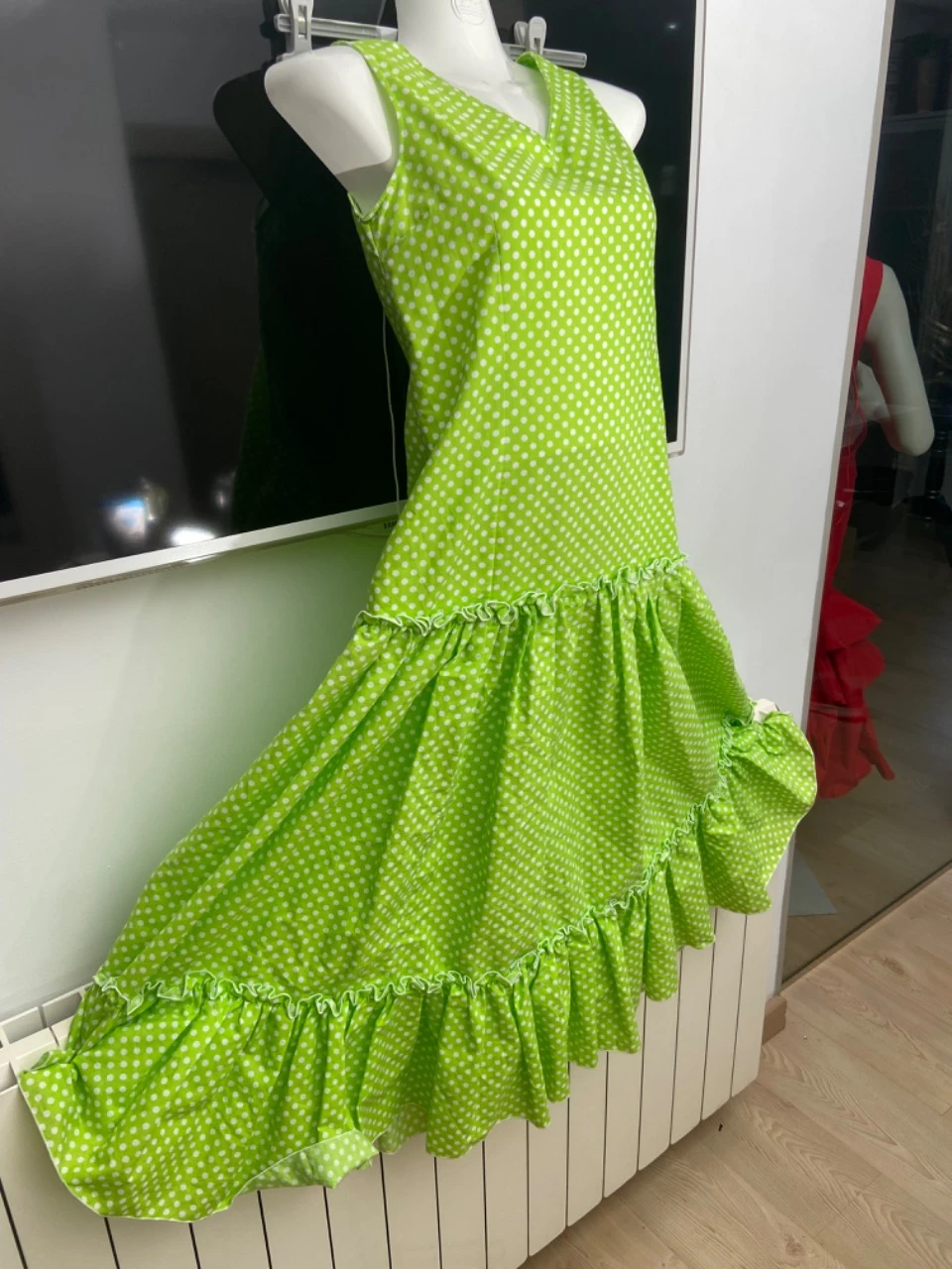 214 traje sevillano com bolinhas – photo 2